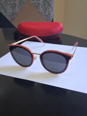 GENTLE MONSTER Orange Frame Sunglasses with Gold Temples